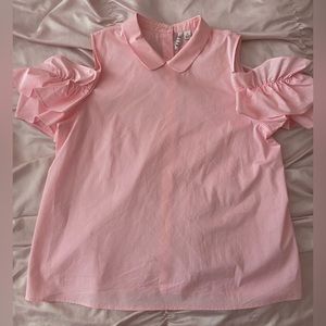 Pink shirt with Peter Pan collar and ruffle sleeves